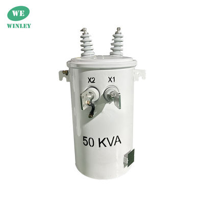 50kva Single Phase Pole Mounted Transformer Oil Type Distribution 4160V hingga 120/240V CSA Standar ANSI/IEEE